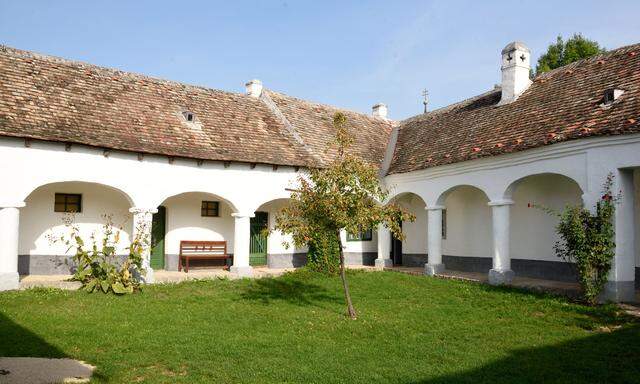 Ein Zwerchhof aus dem Weinviertel: Eines von rund 80 Gebäuden in Niedersulz.