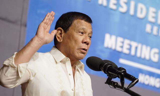 Präsident Rodrigo Duterte hatte kritische Europäer als verrückt bezeichnet