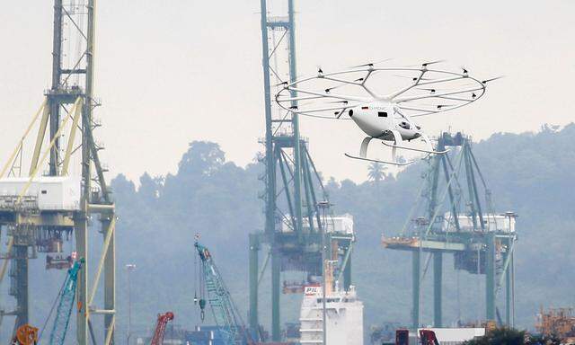 Volocopter beim Testflug in Singapur