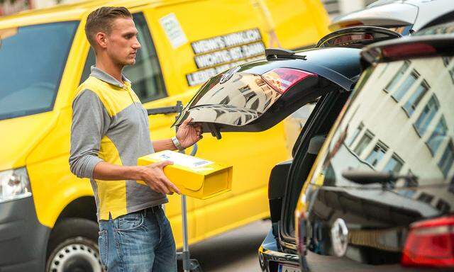 Abholbereit im Auto: Post, T-Systems und VW testen neue Wege der Paketzustellung