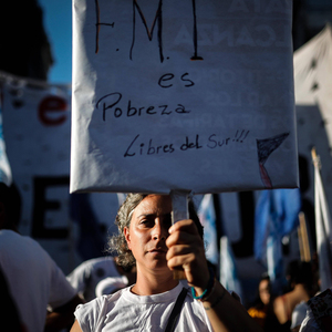 Die Argentinier protestieren immer wieder gegen den Druck seitens des IWF.