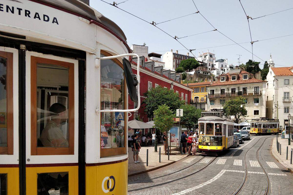 Platz 5: Princípe Real, Lissabon Hier steppt der Bär. Coole Bars, angesagte Clubs, tolle Vintage-Läden und angesagte Restaurants warten nur darauf entdeckt zu werden.
