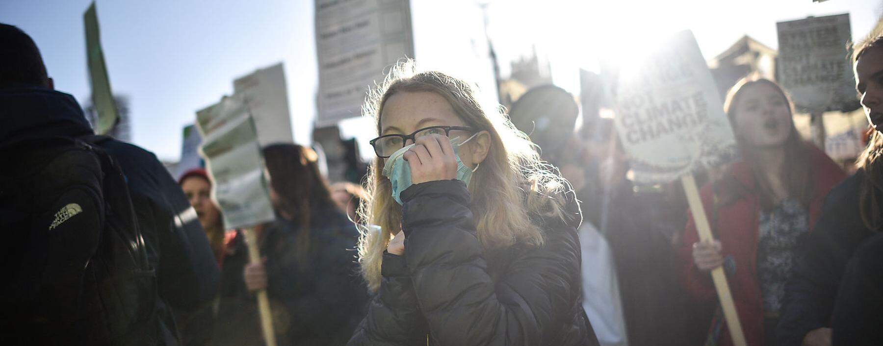 Archivbild: &quot;Fridays For Future&quot;-Proteste in London. 