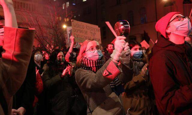 Women's Strike protest in Warsaw