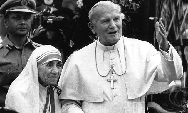 Mutter Teresa mit Johannes Papst Paul II.