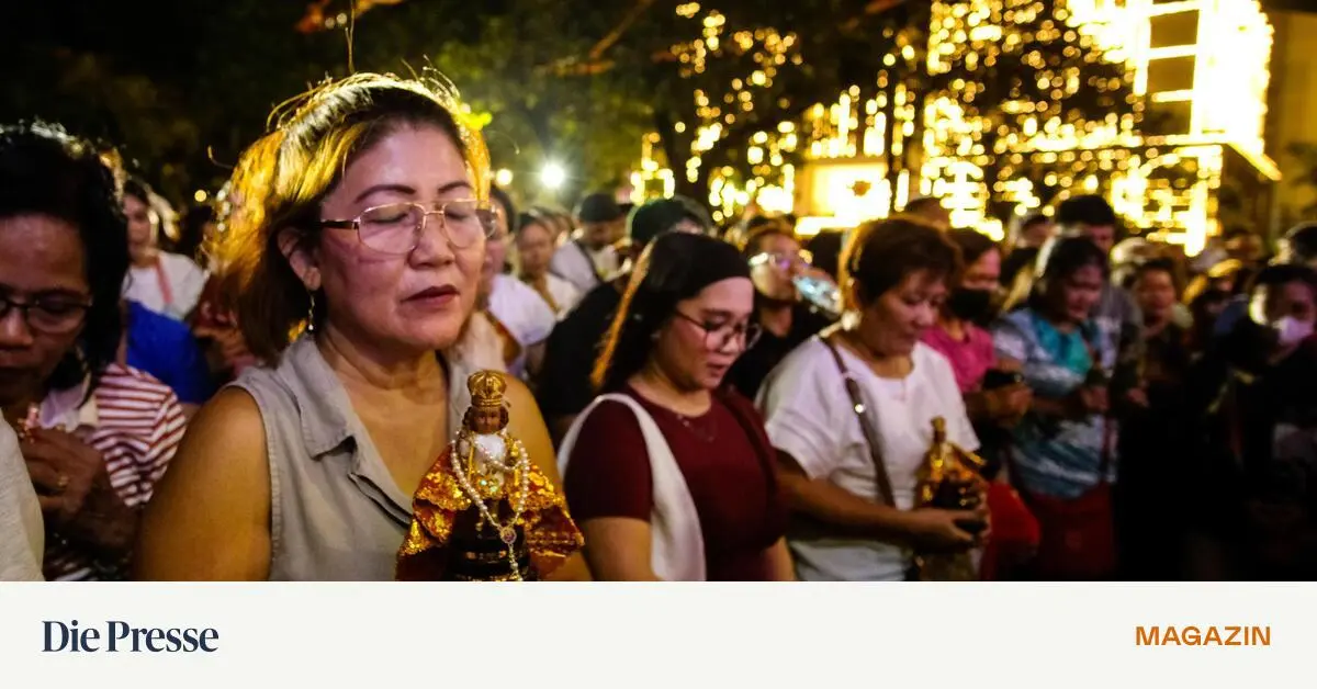 Wie-Kriege-Fortschritt-und-der-Glaube-an-einen-bestrafenden-Gott-zusammenh-ngen-premium-