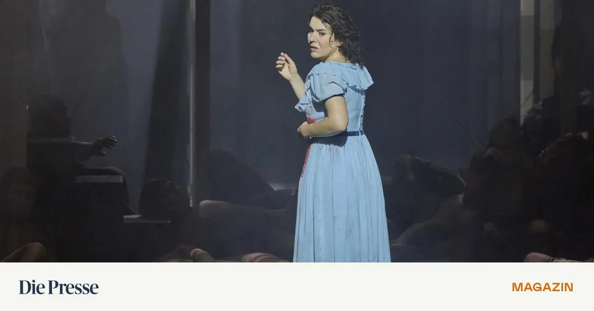 Strahlende-H-hen-enge-B-hne-Dialogues-des-Carm-lites-in-der-Staatsoper