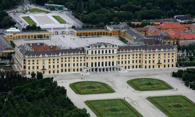 Österreichs grösste Touristenakttraktion, das Schloss Schönbrunn