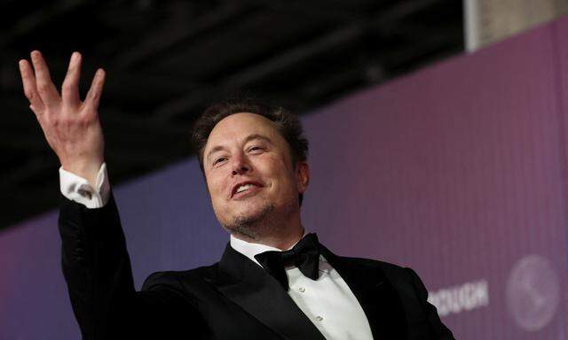 Elon Musk hält bei neuen Usern die Hand auf