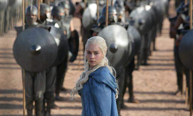 Daenerys Targaryen mit ihrer Armee der Unsullied