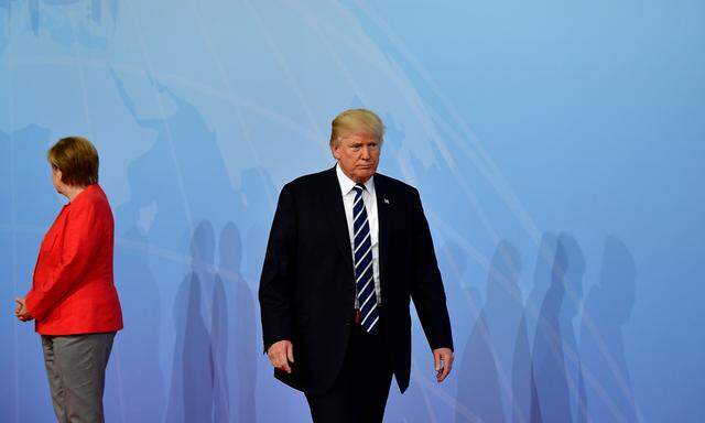  Der letzte G20-Gipfel fand im vergangenen Jahr in Hamburg statt. Schon damals war die Stimmung zwischen der deutschen Kanzlerin Merkel und US-Präsident Trump nicht die beste.