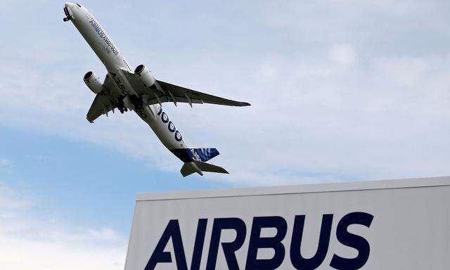Wenn die USA wie angedroht Zölle auf Flugzeuge und Hubschrauber aus der EU erhöben, könnte dies den Export von Airbus in die USA behindern.