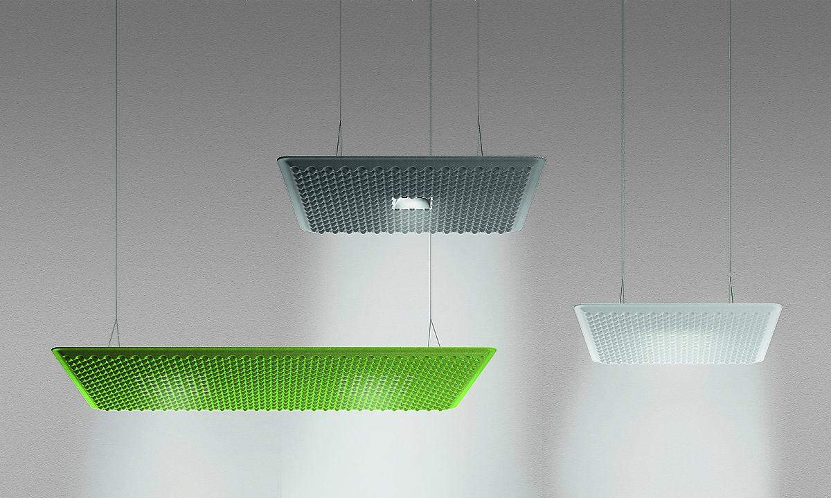 Auch der Leuchtenhersteller Artemide stellt seine neue Kollektion vor. Die Lampe "Eggboard" wurde mit dem iF DESIGN AWARD 2016 ausgezeichnet.