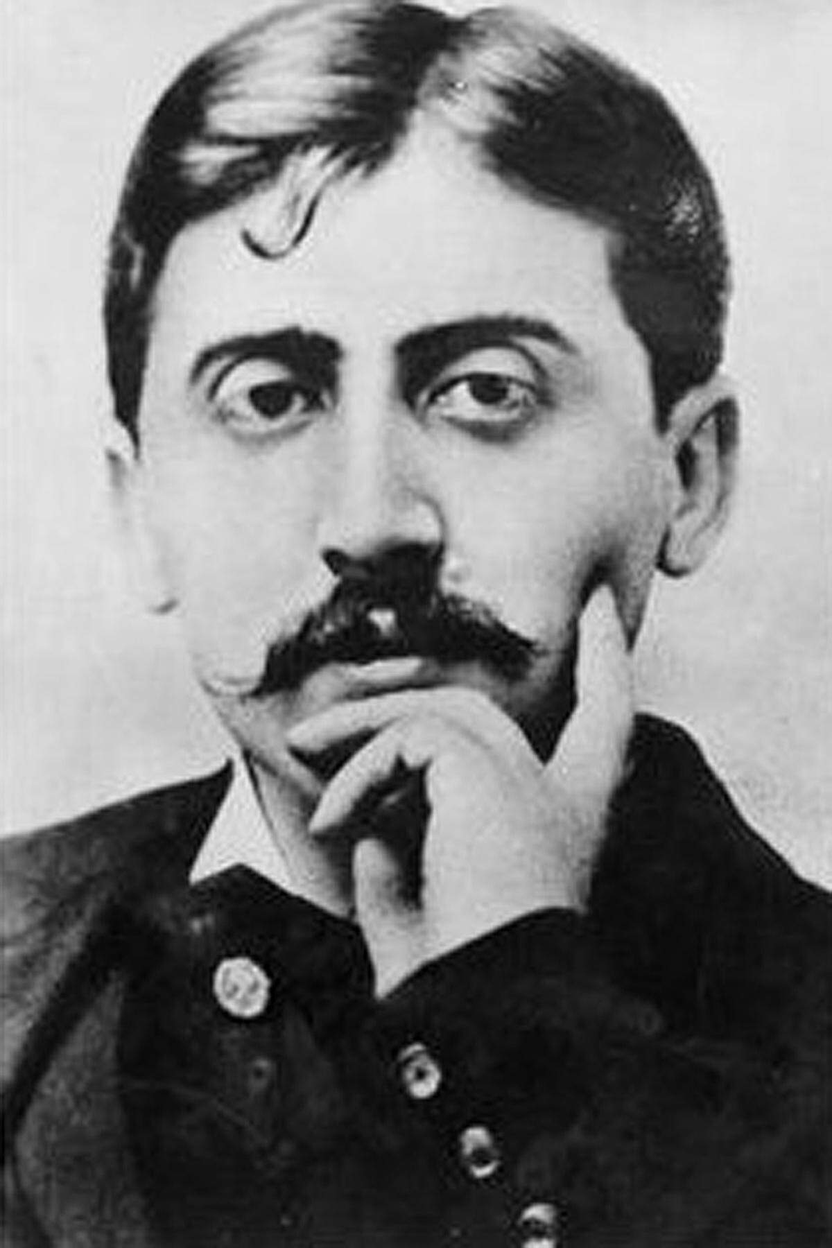 Wie verkneifen uns Wortspiele mit Prousts berühmtesten Werk "Auf der Suche nach der verlorenen Zeit" und weisen schlicht darauf hin, dass es genügend Gelegenheiten gegeben hätte, den kränklichen Franzosen auszuzeichnen. Der immens einflussreiche Schriftsteller soll aber zu kontrovers für die Akademie gewesen sein.
