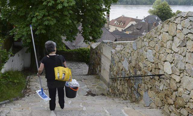 HOCHWASSER IN OeSTERREICH: NIEDEROeSTERREICH / EMMERSDORF