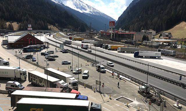 Brenner: Grenzzaun wird 370 Meter lang
