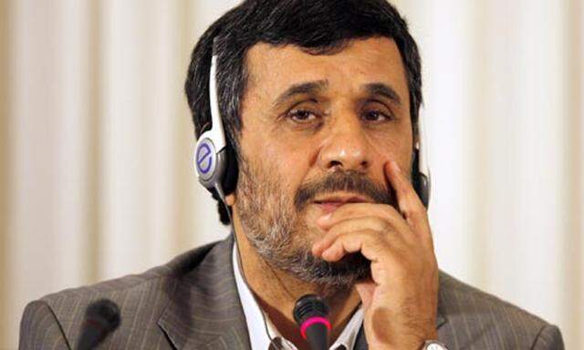 Ahmadinejad warnt Resolutionskeule wirkt