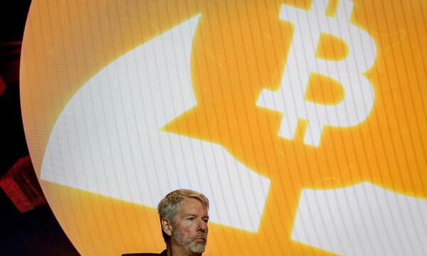 Microstrategy, die Bitcoin-Firma von Michael Saylor, zieht in den renommierten Aktienindex Nasdaq 100 ein. 