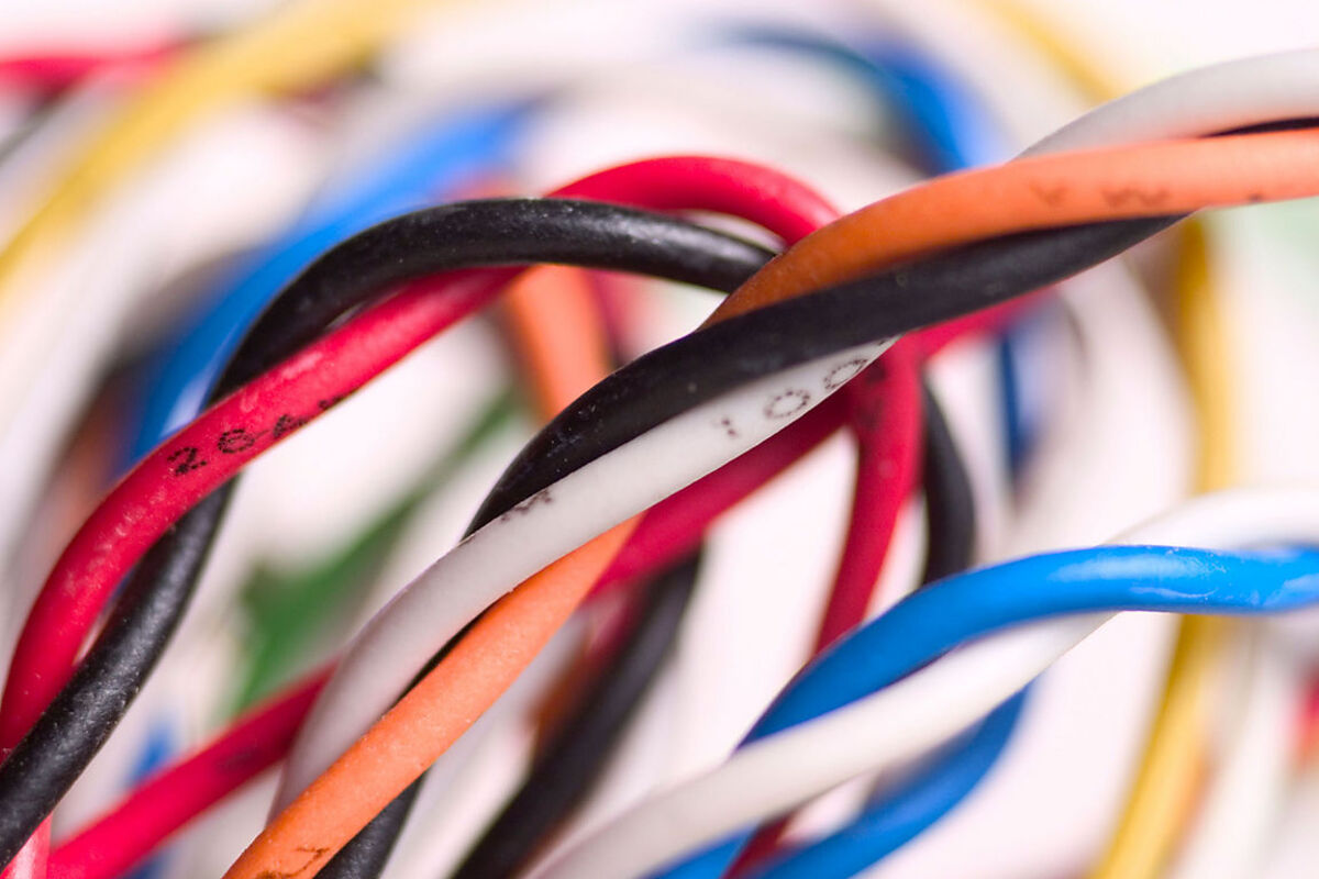 Zeitplan für den 27. August 10:00 - 12:30: Technologiebrunch 13:00 - 14:00: Eröffnung 13:10 - 14:00: FTI-Politik - mit Hannes Androsch, Harald Mahrer und Alois Stöger 14:00 - 15:30: Zukünftiges Leben mit der Maschine 16:15 - 18:00: Cyber Physikalische Systeme 19:45 - 21:15: Debatte über das Zukunftspotenzial der EU-Osterweiterung  21:45 - 23:00 Abendempfang/Karrierelounge  Zeitplan für 28. August 9:00 - 10:30: Bioökonomie 10:50 - 12:15: Komplexität Wissenschaft   Zeitplan für 29. August 09:00 - 10:30: Das Media Lab des MIT zu Gast bei denTechnologiegesprächen 10:45 - 11:30: UnGleichheit: Die neue Seidenstraße 11:50 - 13:15: Kunst, Design und Architektur als Labor derDigitalen Moderne13:15 - 13:30: Abschluss-Statement der Alpbacher Technologiegespräche >>> zum Detailprogramm