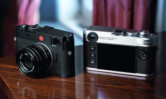 Die Leica M11 gibt es in Silber oder Schwarz. Preis: 8350 Euro