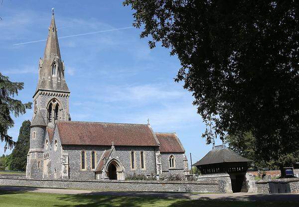 Eine richtige Landhochzeit soll es werden - oder so. Ganz klassisch heiratet Pippa Middleton in ihrer Heimat: in der Grafschaft Berkshire, in der kleinen Sankt-Markus-Kirche am Anwesen Englefield bei der Stadt Reading.