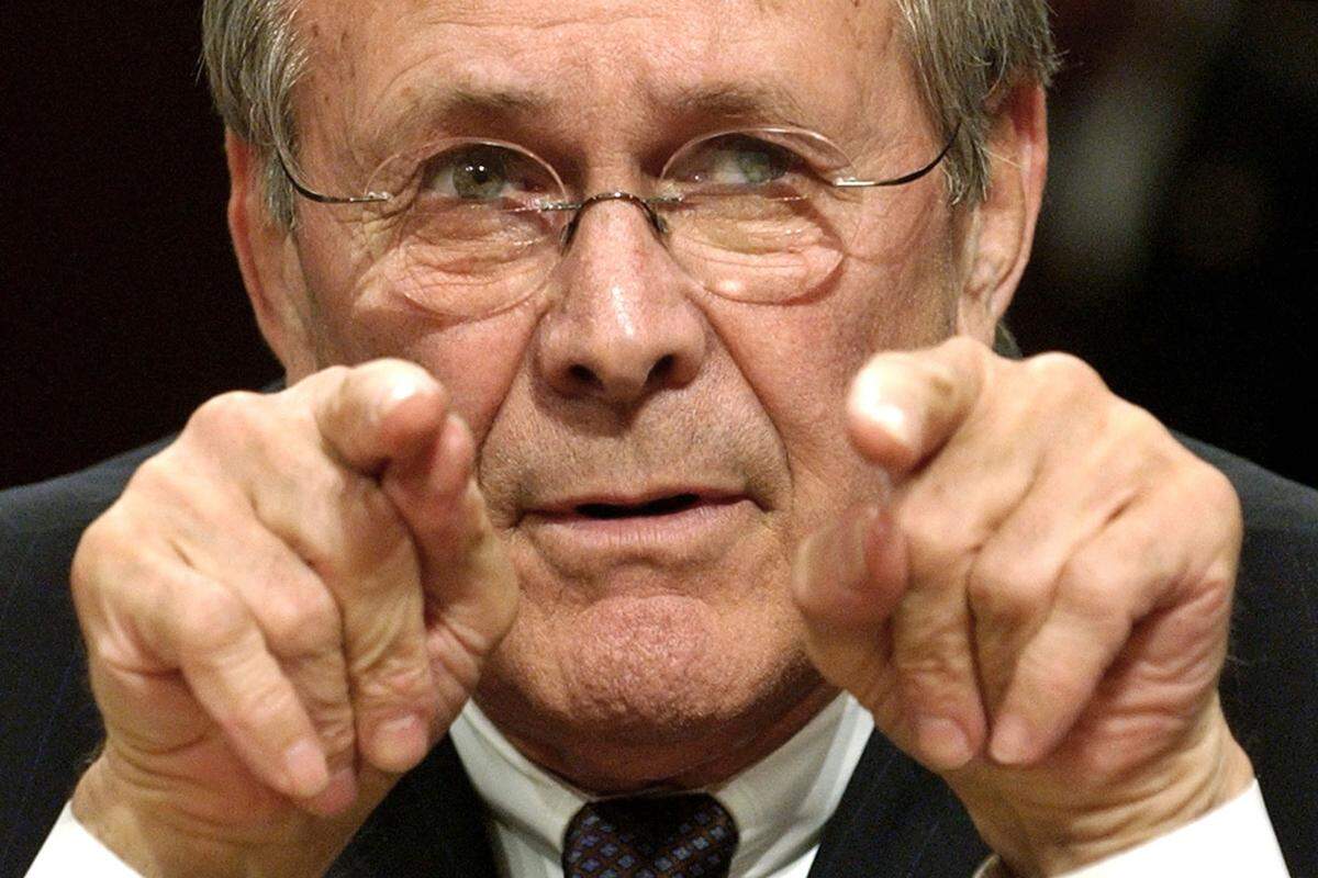 Kurz nach der Eröffnung des Gefangenenlagers betonte der damalige US-Verteidigungsminister Donald Rumsfeld, dass in den Zellen nur die gefährlichsten aller Terrorverdächtigen untergebracht werden sollten.