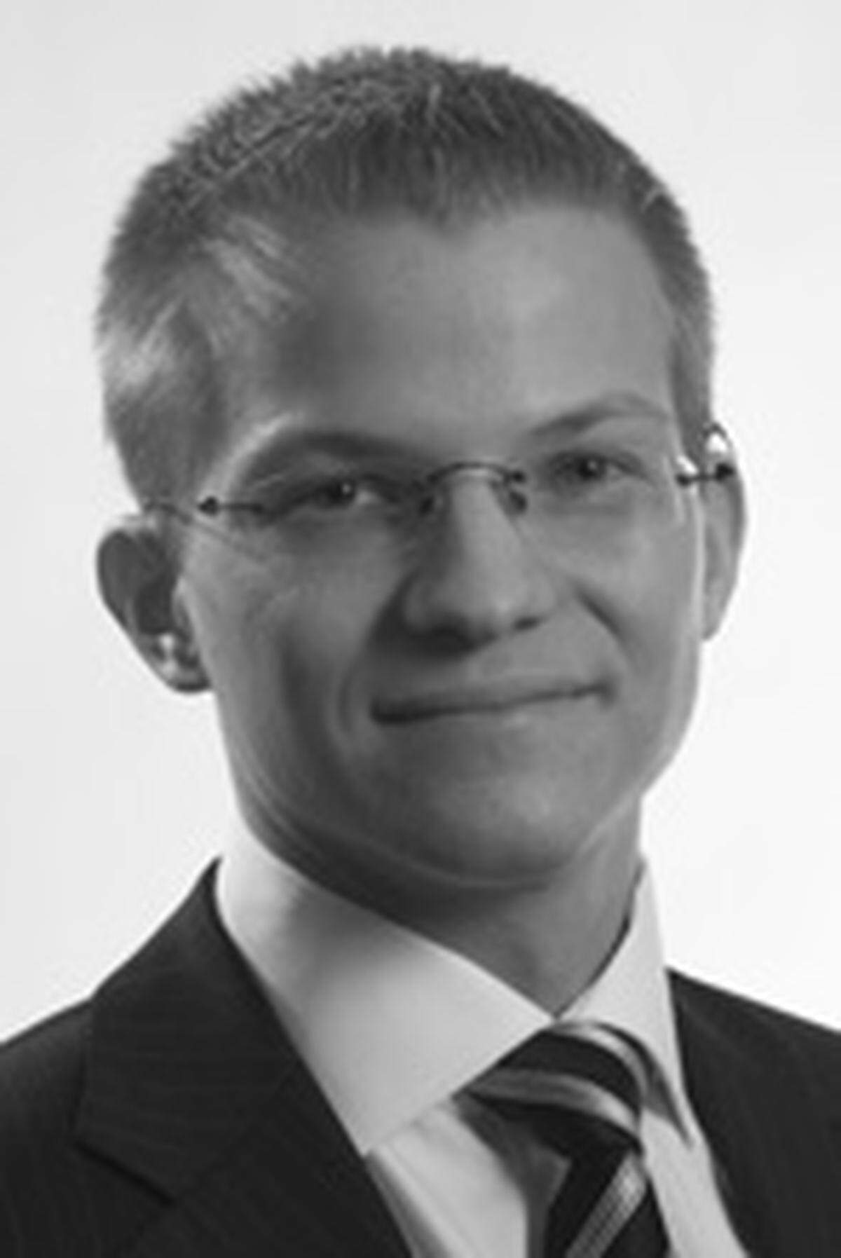 Christoph Kaltenbacher (26) steigt als Senior Business Analyst ins Wiener Büro der Top-Managamentberatung A.T. Kearney ein. Der diplomierte Wirtschaftswissenschafter ist Experte für internationales Steuerrecht und Konzerngestaltung.