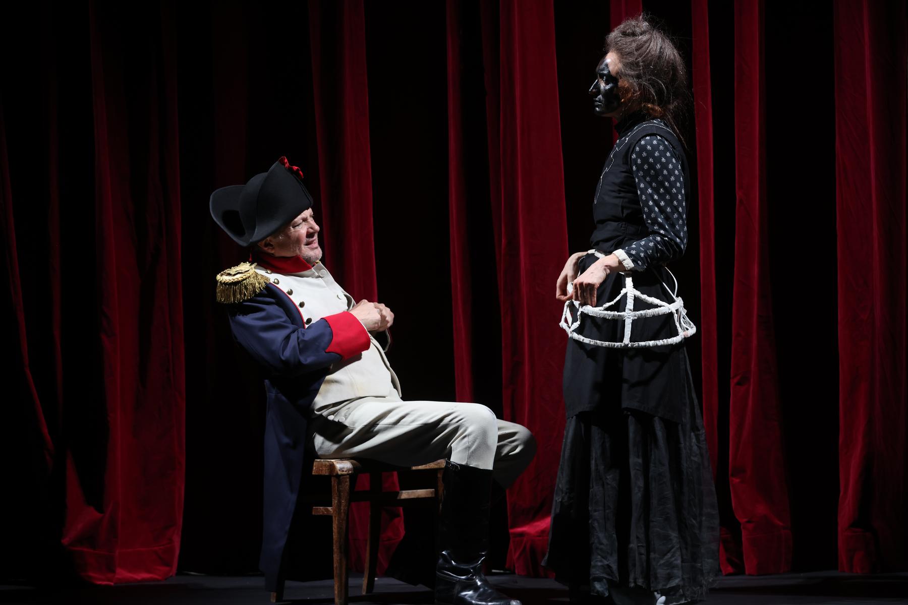 Frau Bruscon tanzt: Bernhards „Theatermacher“ im Theater in der Josefstadt [premium]