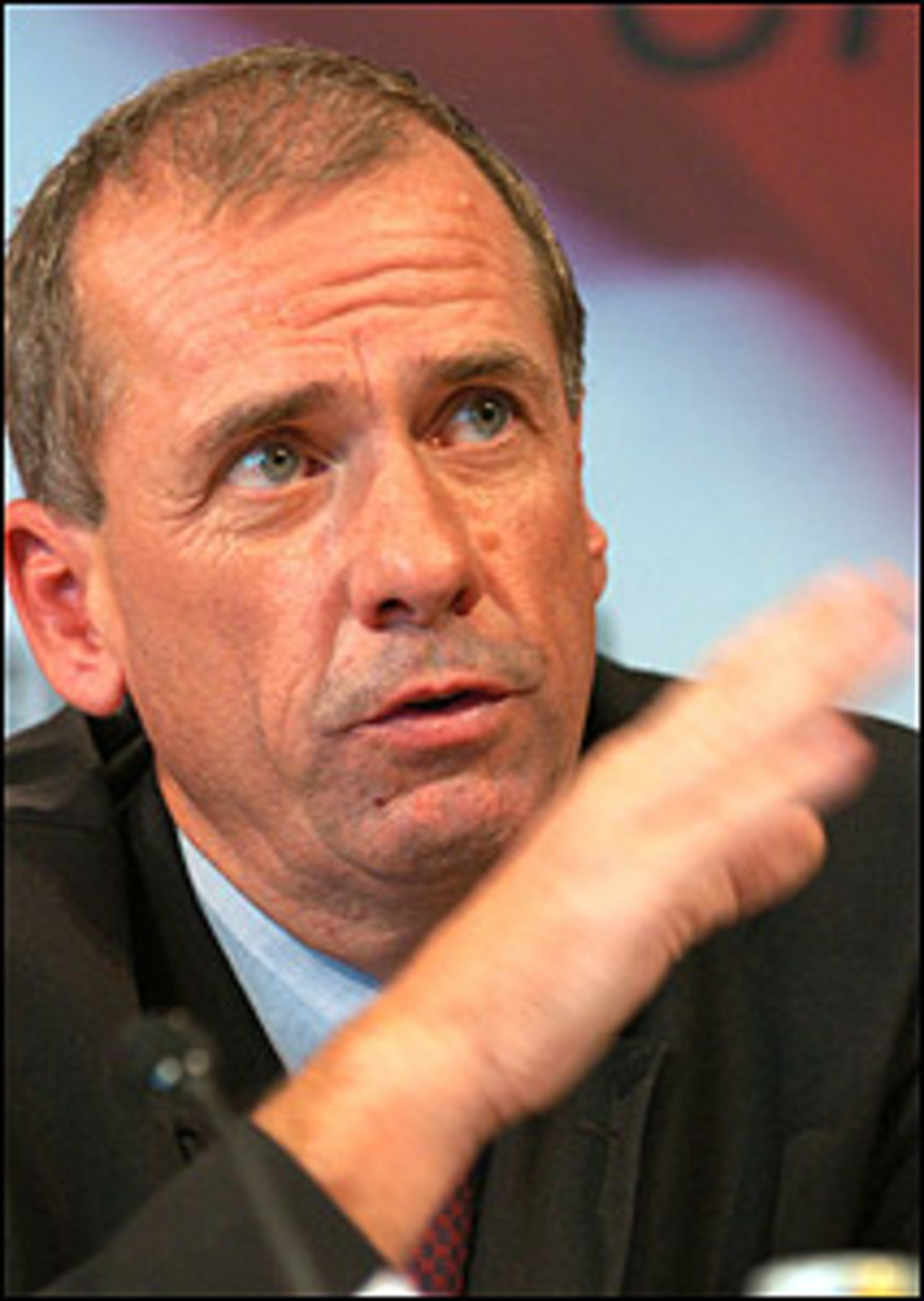 "Die Angst- und Panikwerkstatt der SPÖ erfindet jeden Tag neue Gruselgeschichten." Für VP-Gesundheitssprecher Erwin Rasinger ist der Vorwurf, die ÖVP wolle das Gesundheitssystem privatisieren, lächerlich.