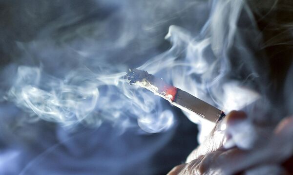 ++ ARCHIVBILD/THEMENBILD ++ RAUCHEN / RAUCHVERBOT