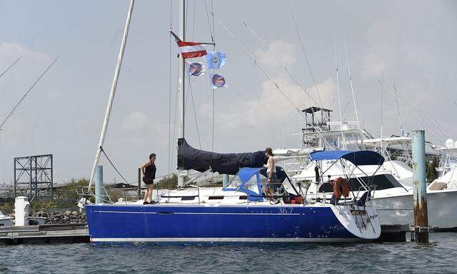 Das ''Abtreibungsboot'' im Hafen von San Jose