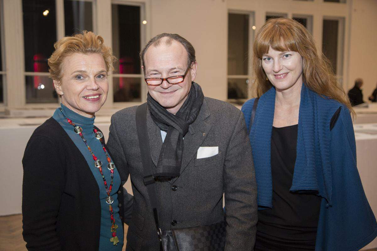 Michaela Mähr (PR Richemont), Demel-Chefpâtissier Dietmar Muthenthaler und Designerin Michaela Mayer.