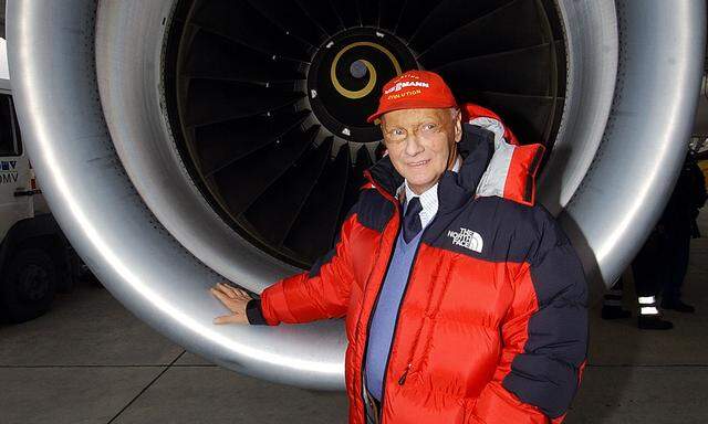 FILES-GERMANY-AUSTRIA-TRANSPORT-AVIATION-LAUDA