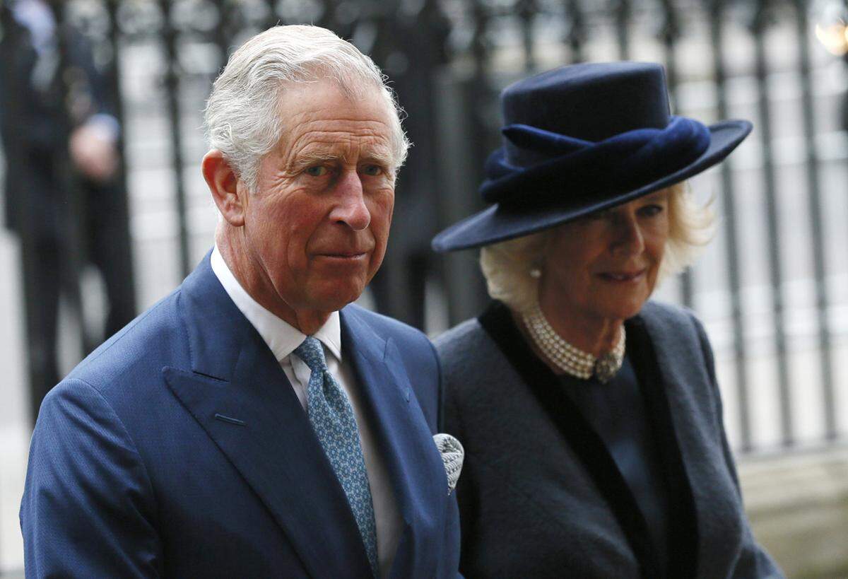 Prinz Charles (66) und seine Frau Camilla (67) nahmen ebenfalls an der Messe teil, mit dem am zweiten Montag im März der aus 53 Ländern bestehende Bund gefeiert wird.