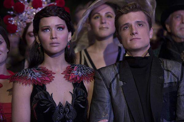 Teil drei "The Hunger Games: Mockingjay - Part 1" soll übrigens im November 2014 in die Kinos kommen, im Jahr darauf folgt der Abschluss der Reihe .