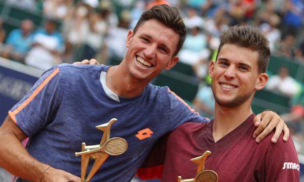 Sein bester Freund, Dennis Novak, ist ebenfalls Tennisprofi und Teil des Daviscup-Teams. Der 24-jährige Novak ist nur sechs Tage vor Thiem geboren, unzählige Male haben die beiden gemeinsam in der Südstadt trainiert. Beim Turnier in Kitzbühel 2016 traten Novak und Thiem gemeinsam im Doppel an und erreichten sensationell das Finale. "Eine unglaubliche Erinnerung."