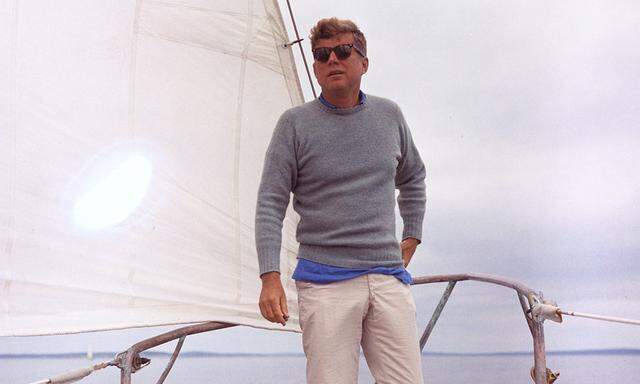 John F. Kennedy (1917−1963) verkörperte den Wunsch nach Erneuerung und Besserung. In jeder Generation nach ihm fand sich der Politikertypus, der mit dem Charisma der