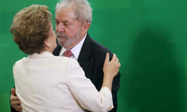 Lula und seine angeschlagene Nachfolgerin Rousseff. 
