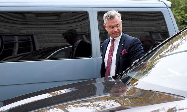 FPÖ-Chef Norbert Hofer, am Mittwoch auf dem Weg zum Bundesparteipräsidium.