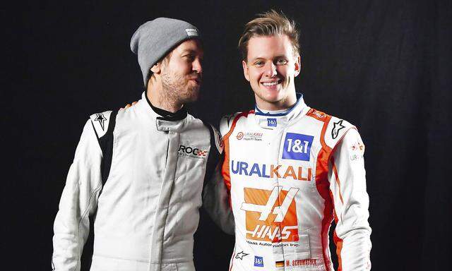 Folgt der Schüler seinem Mentor? Mick Schumacher (r.) und der scheidende Sebastian Vettel. 