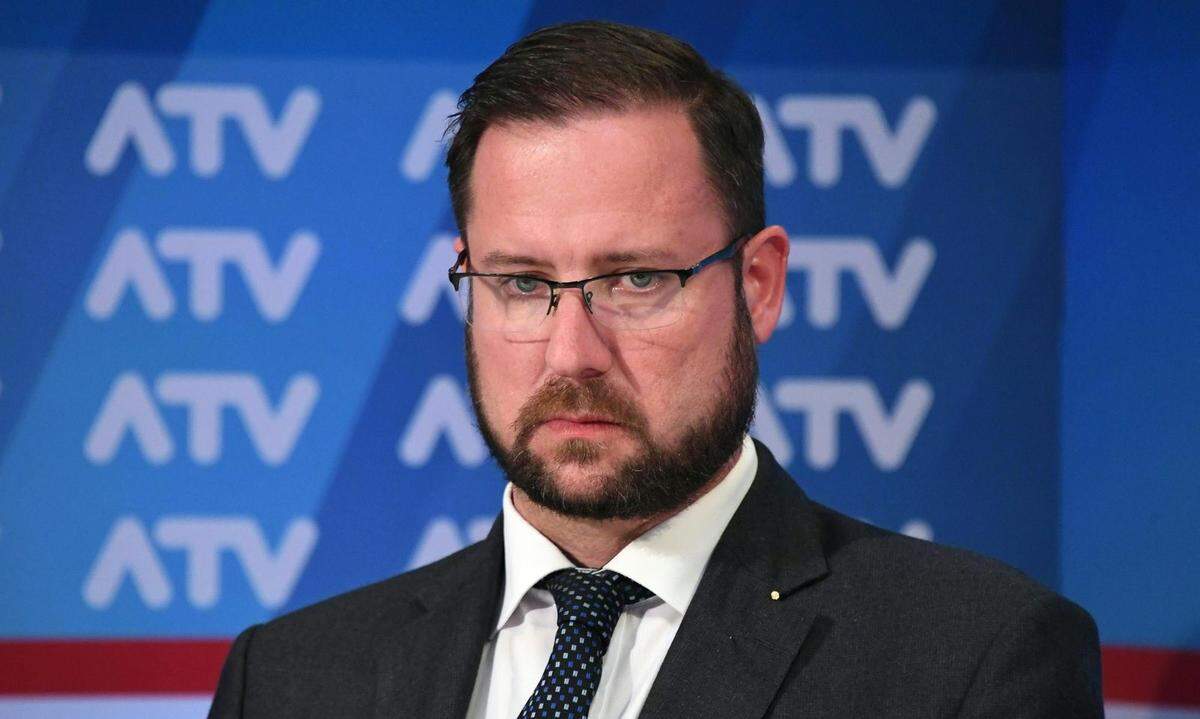 "Wir haben heute definitiv keinen Regierungsauftrag erhalten." FPÖ-Generalsekretär Christian Hafenecker ebenfalls.