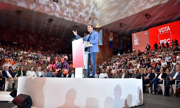 Der „Superwahlsonntag“ gilt als Stimmungstest für Spaniens sozialdemokratischen Regierungschef Pedro Sánchez.