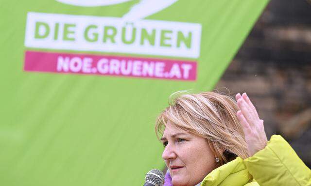  Grünen-Landessprecherin Helga Krismer