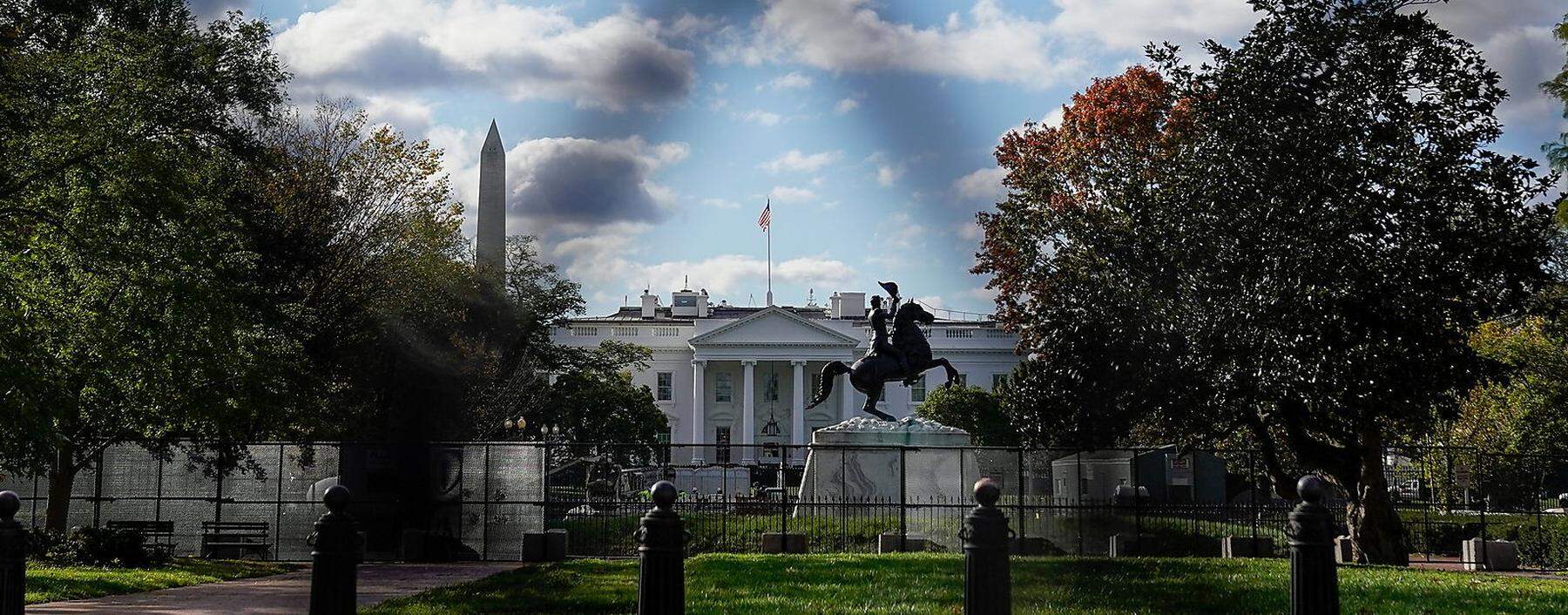 Das Weiße Haus in Washington D.C. wurde vor dem Wahltag weiträumig abgesperrt.