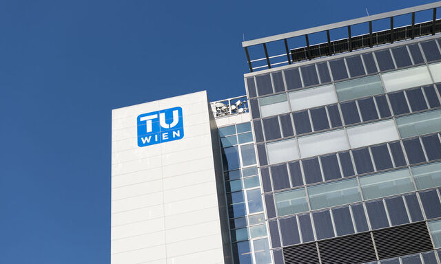 WIEN: TU WIEN EROEFFNETE WELTWEIT ERSTES PLUS-ENERGIE-BUeROHOCHHAUS