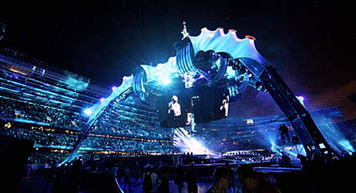 Die Mitte 2009 gestartete "360 Grad"-Tour war in fünf Etappen aufgeteilt.