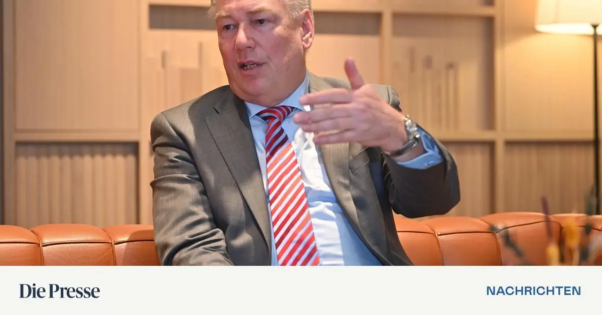 -Der-Grundwehrdienst-ist-kein-Feriencamp-premium-