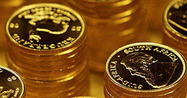 Dabei ist er gar keine reine Goldmünze: Seit 1967 wurden etwa 60 Millionen Kruger Rand geprägt, jeweils mit etwa 8,33 Prozent Kupferanteil. Somit ist er nur zu 91,67 Prozent rein. Auch der Krugerrand ist von 0,1 bis einer Unze erhältlich.