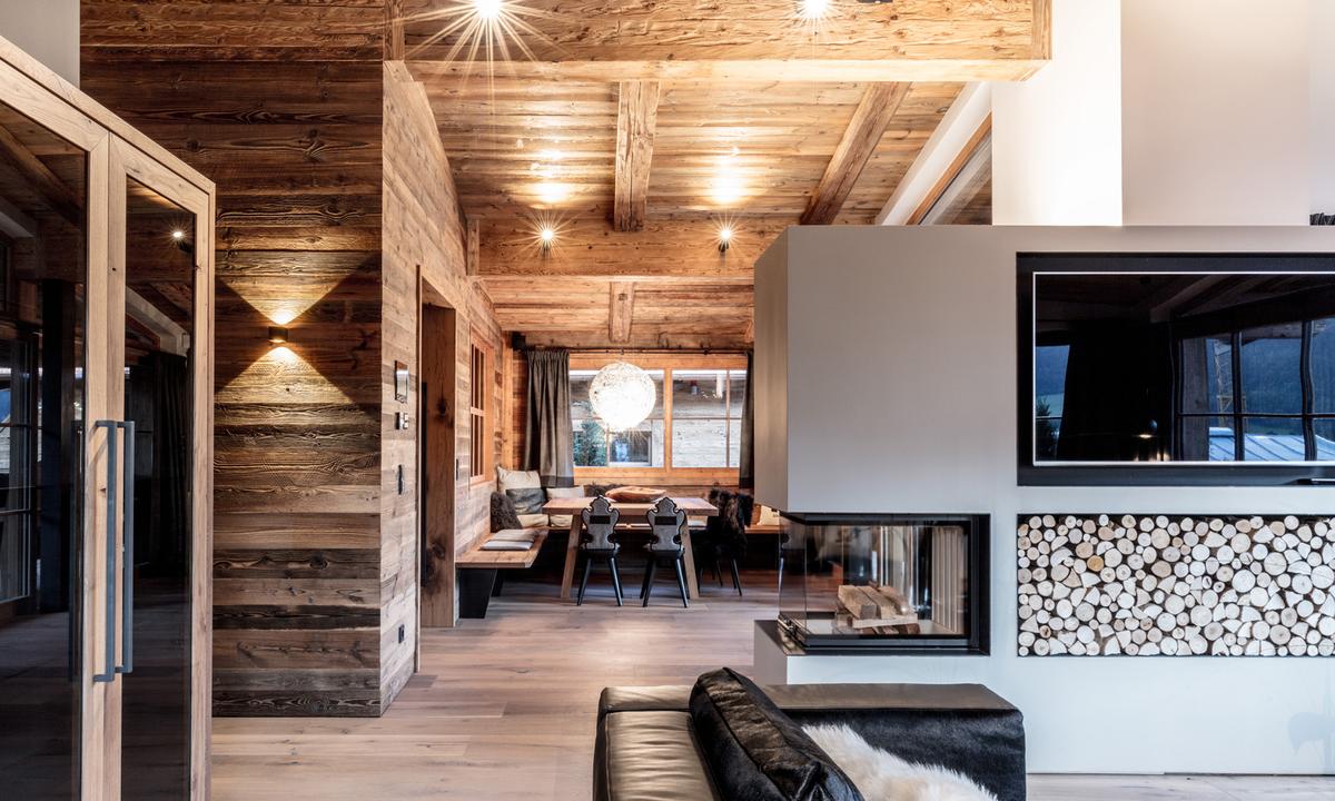 Projekt in Reith bei Kitzbühel: Kombination aus Tiroler Gemütlichkeit und italienischem Design.