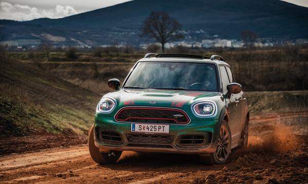 Ein Cayenne in Miniaturform? Der Countryman ist mehr pfiffiger Crossover als SUV.